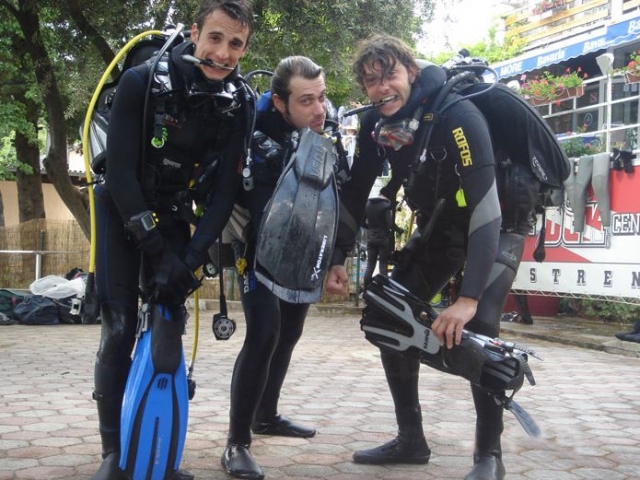 Sub Shark Diving Team